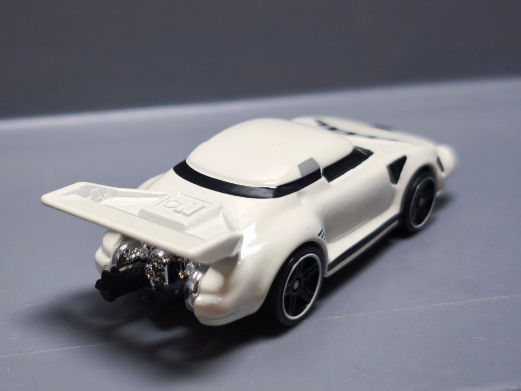 Hot Wheels 2015 star wars  Stormtrooper (A19)