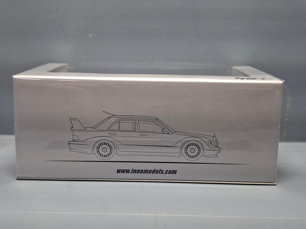 INNO64 Mercedes-Benz 190E (NP37)