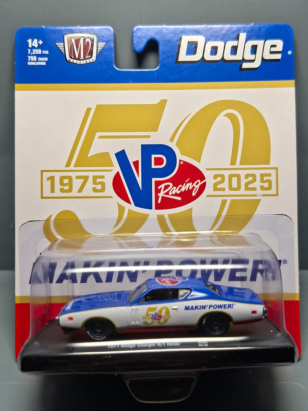 M2 Machines 2025 auto drivers R133 1971 Dodge Charger R/T Hemi (NG10)
