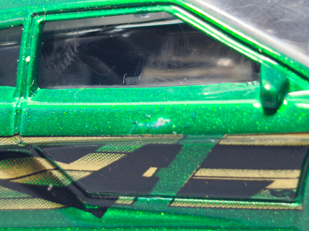 Hot Wheels Zender fact 4 1998-820  (A33)