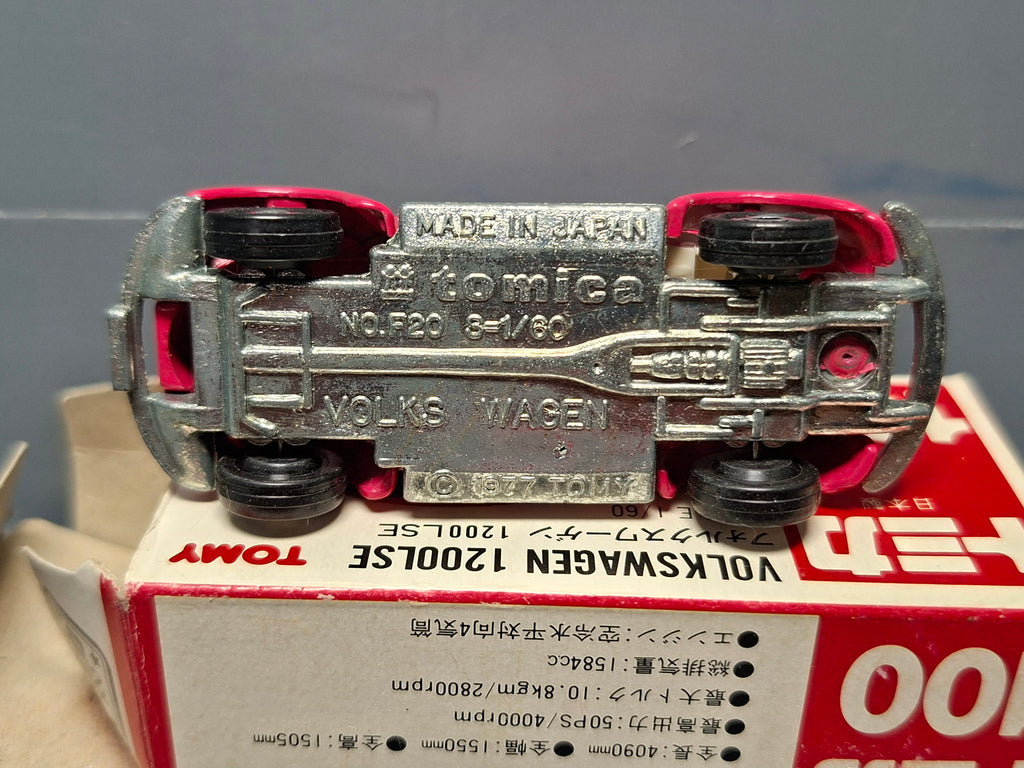 Tomica  Love birds Volkswagen 1200LSE (NP19)