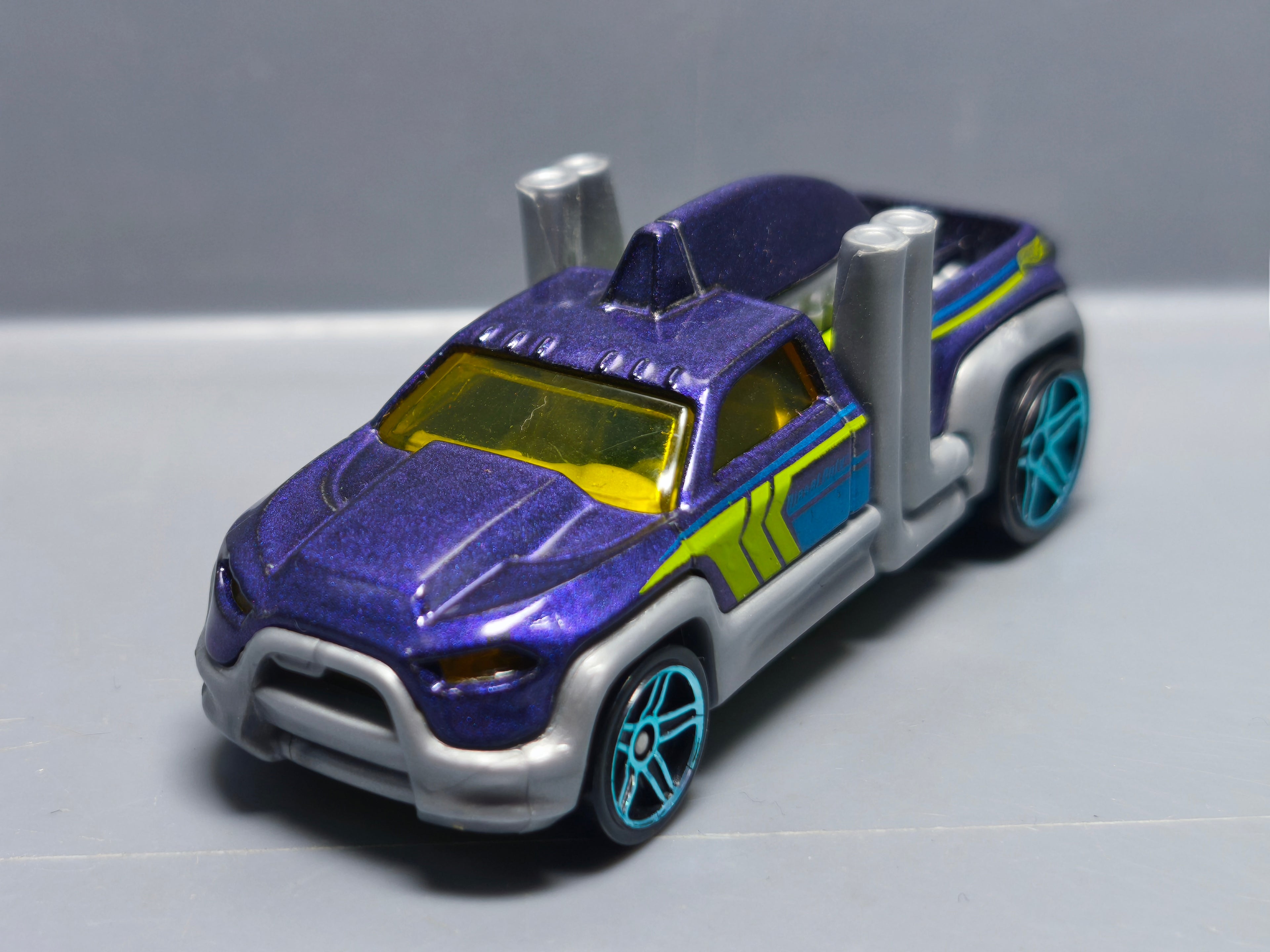 Hot Wheels Diesel duty 2015-117 (A07)