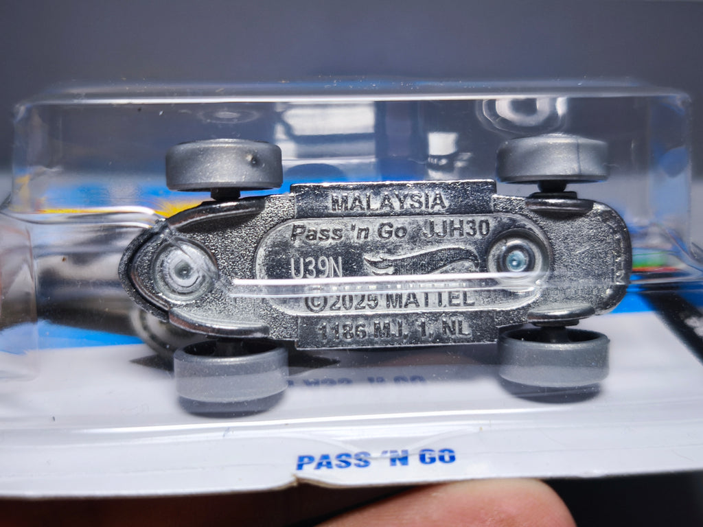 Hot Wheels Pass'n GO 90 ans Monopoly 2026-005 (NP36)