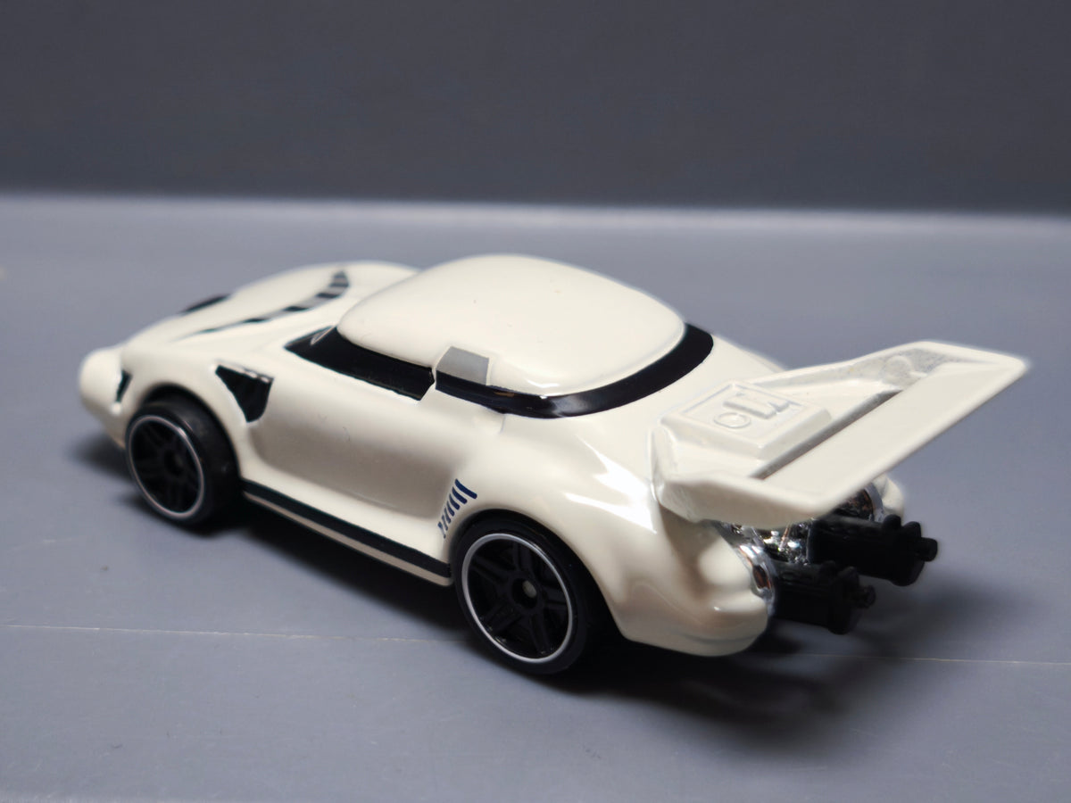 Hot Wheels 2015 star wars  Stormtrooper (A19)