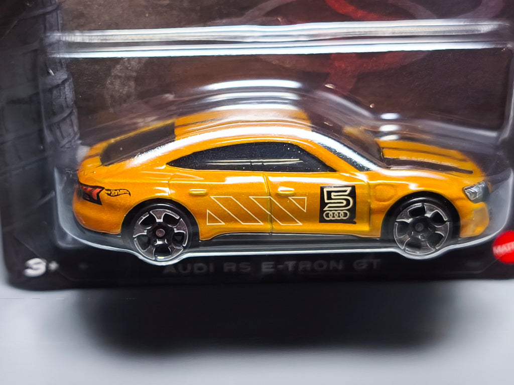 Hot Wheels Set 2026 Audi Silver series Lot de 5 (NP19)