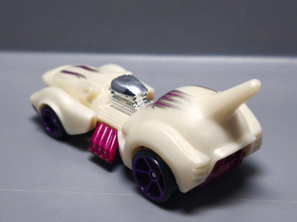 Hot Wheels Purrfect Speed 2017-123   (A21)