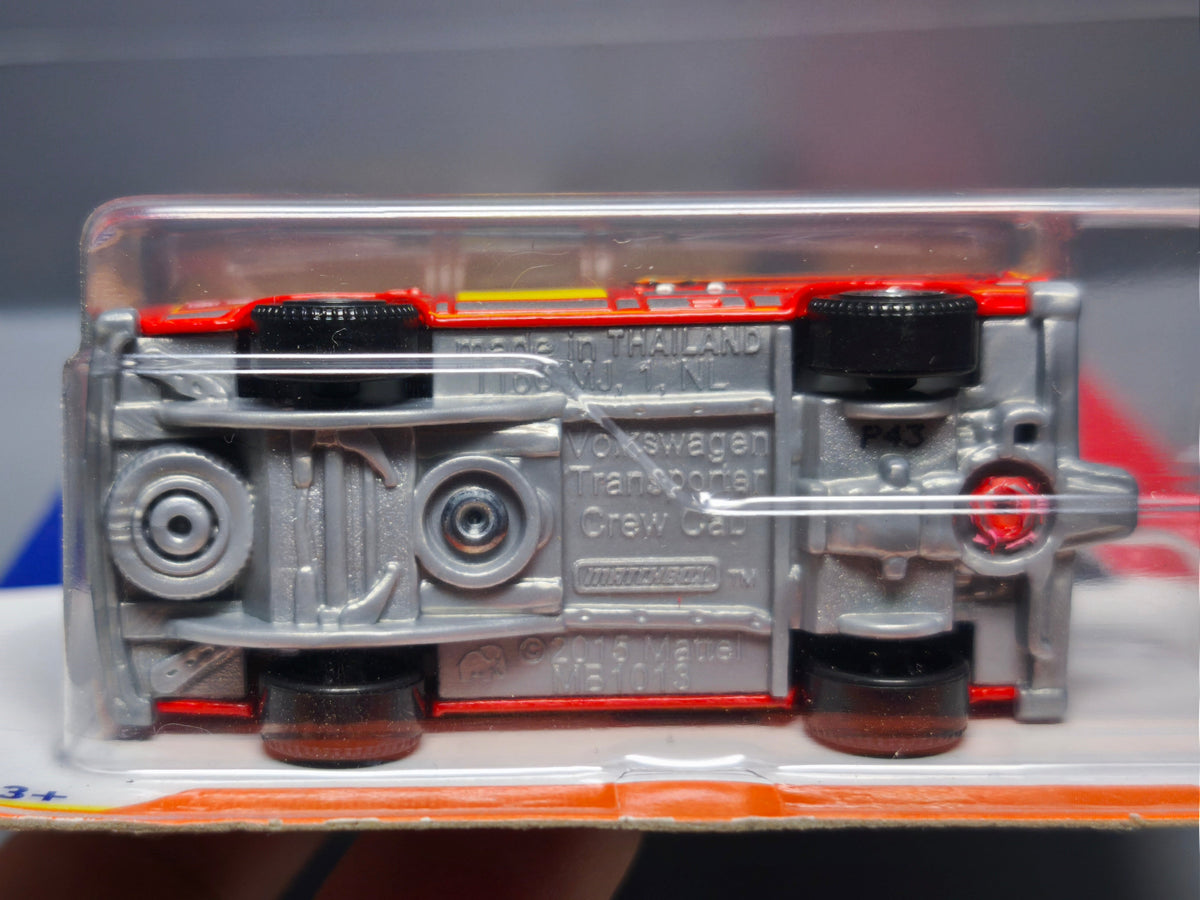 Matchbox Série France '90 Volkswagen Transporter Crew Cab avec détail benne (NP51)