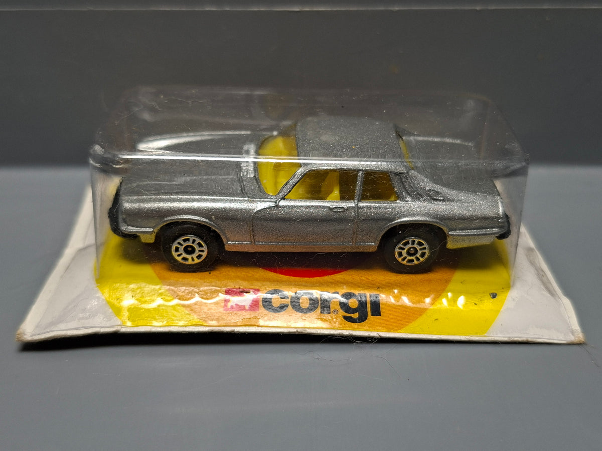 Corgi  1978 the mettoy Jaguar XJ-S silver rare  (NP31)