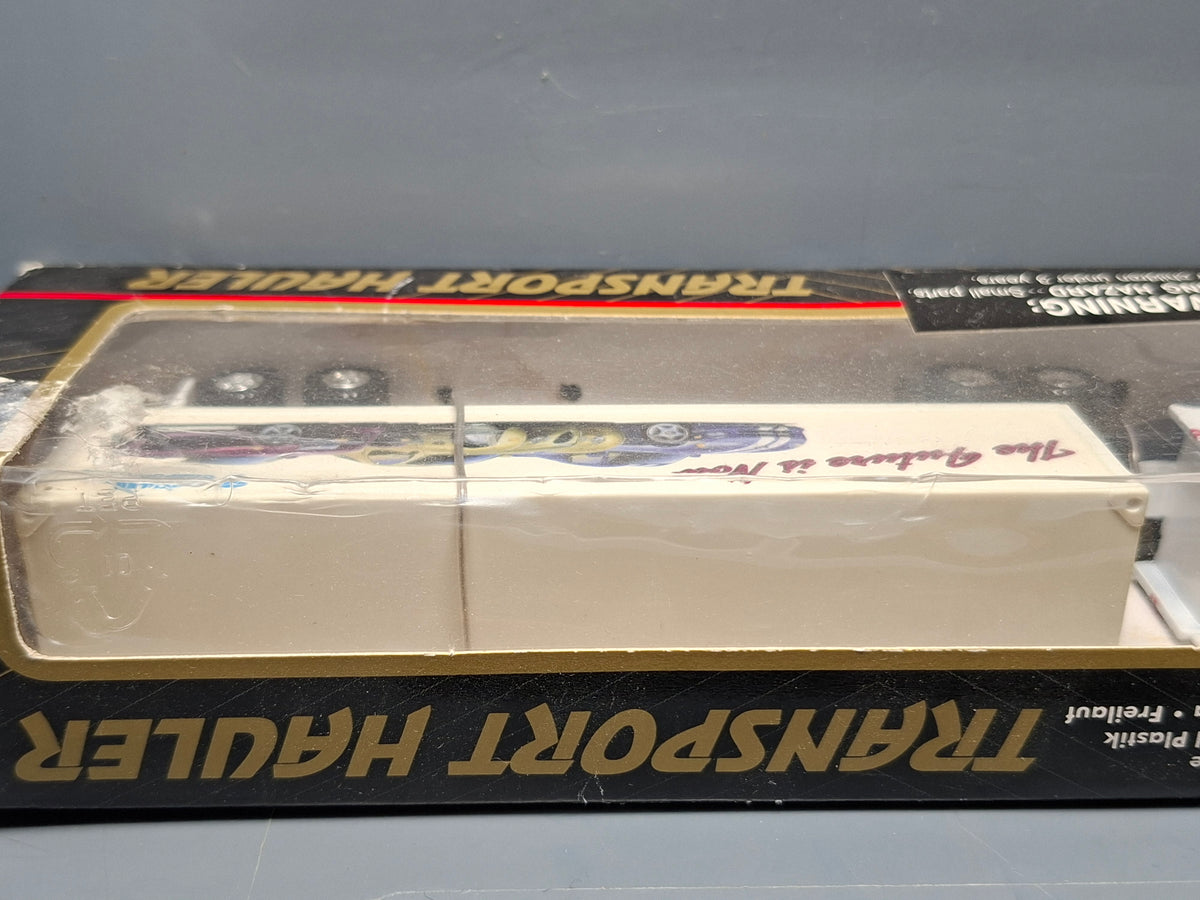 Maisto Transport hauler Chrysler corporation   (CT10)