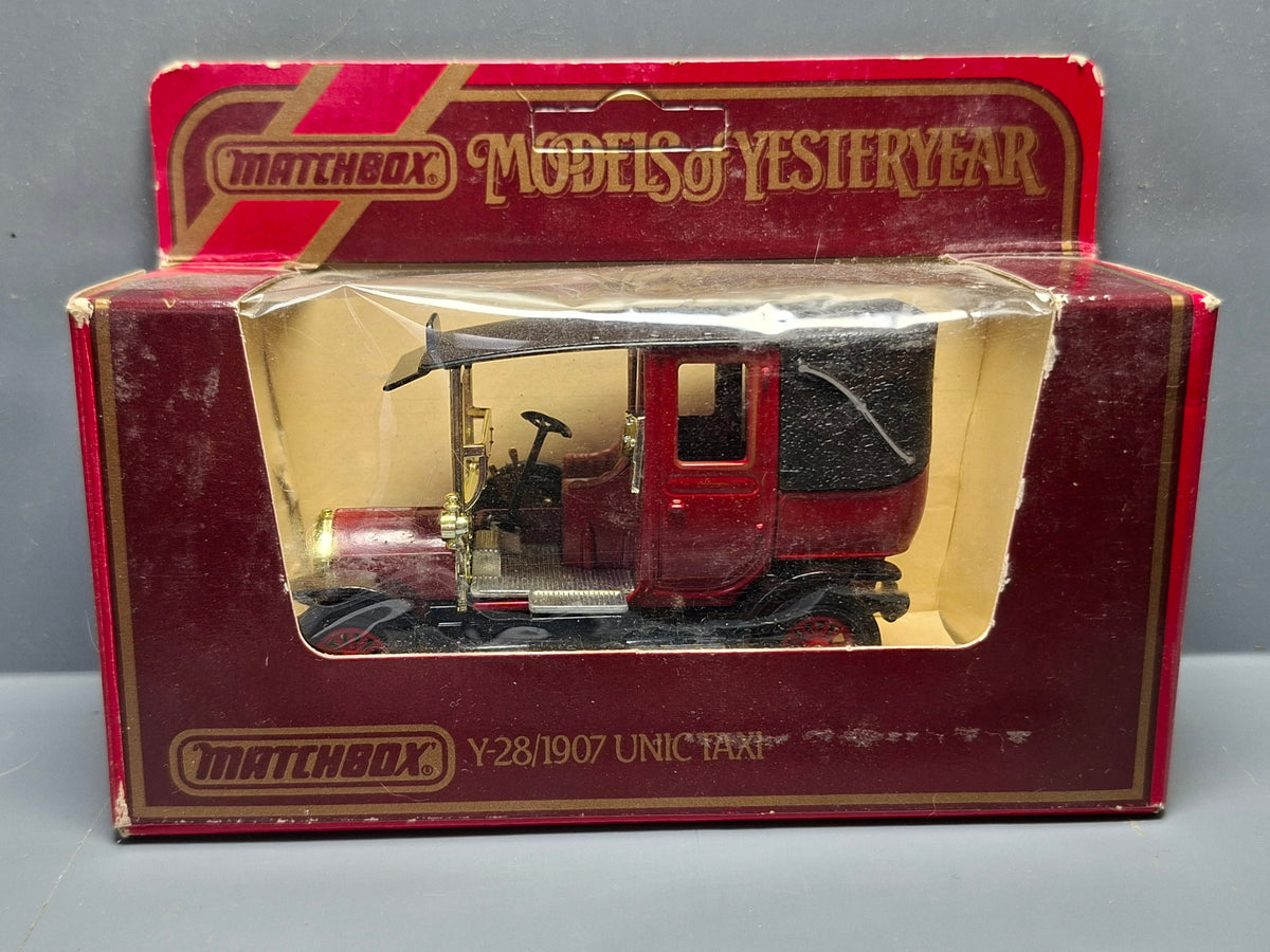 Matchbox Models of yesteryear 1907 Unic Taxi   (NP24)