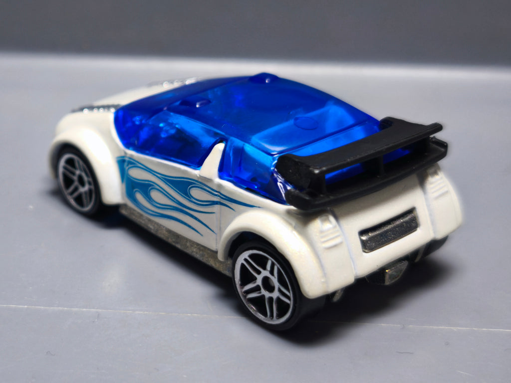 Hot Wheels 2007 deluxe collector exclusive Target  Super gnat   (A28)