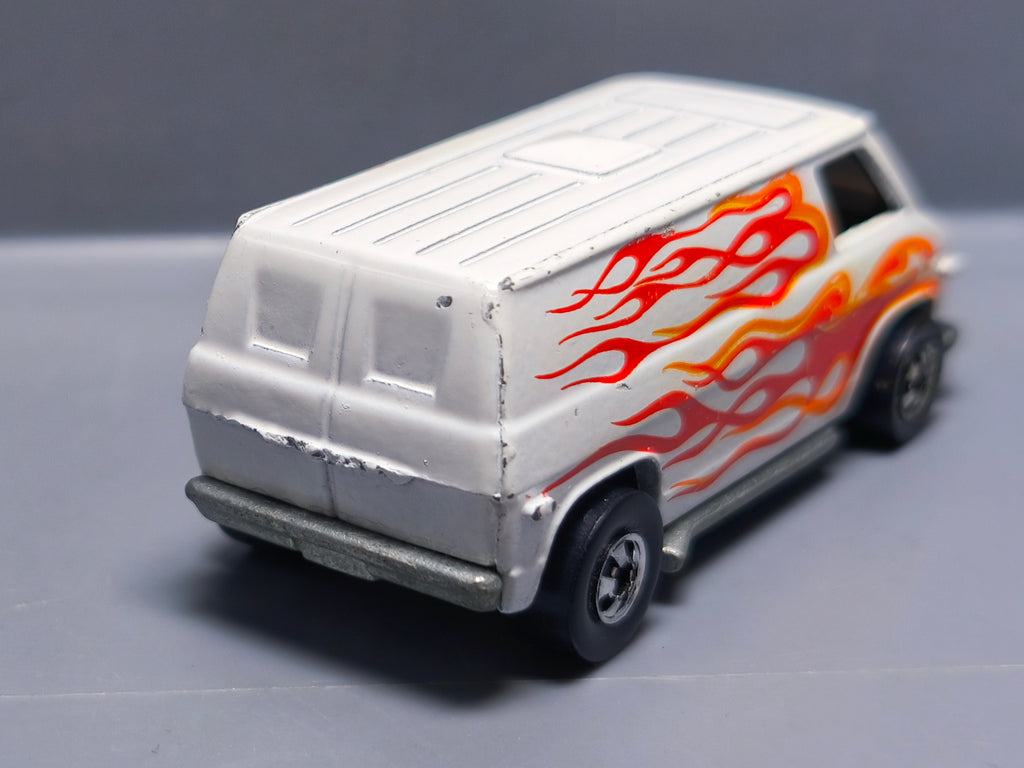 Hot Wheels 1980 version Hong Kong  Super van  (A24)