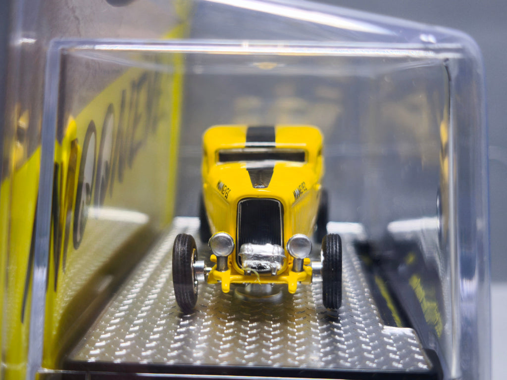 M2 Machines Mooneyes 1932 Ford Three Window Coupe (NG05)