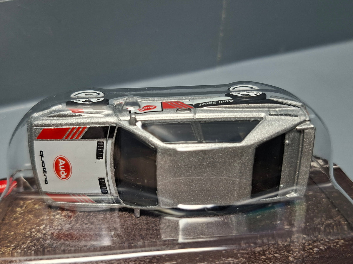 Hot Wheels Rally Racers '87 Audi Quattro  (NP40)