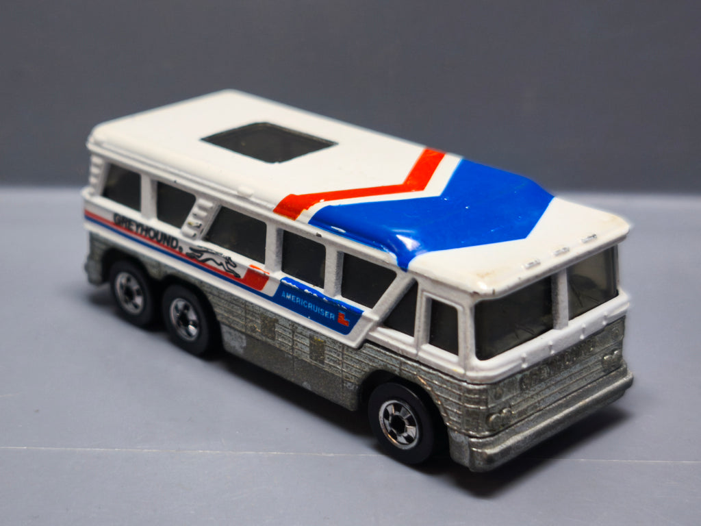 Hot Wheels Greyhound MC-8 1980 Hong Kong   (A19)