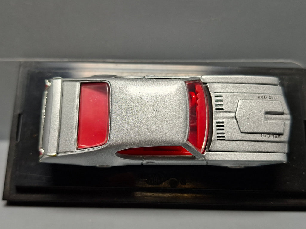 Hot Wheels 2000 cool collectible  1969 oldsmobile 442  (NP17)