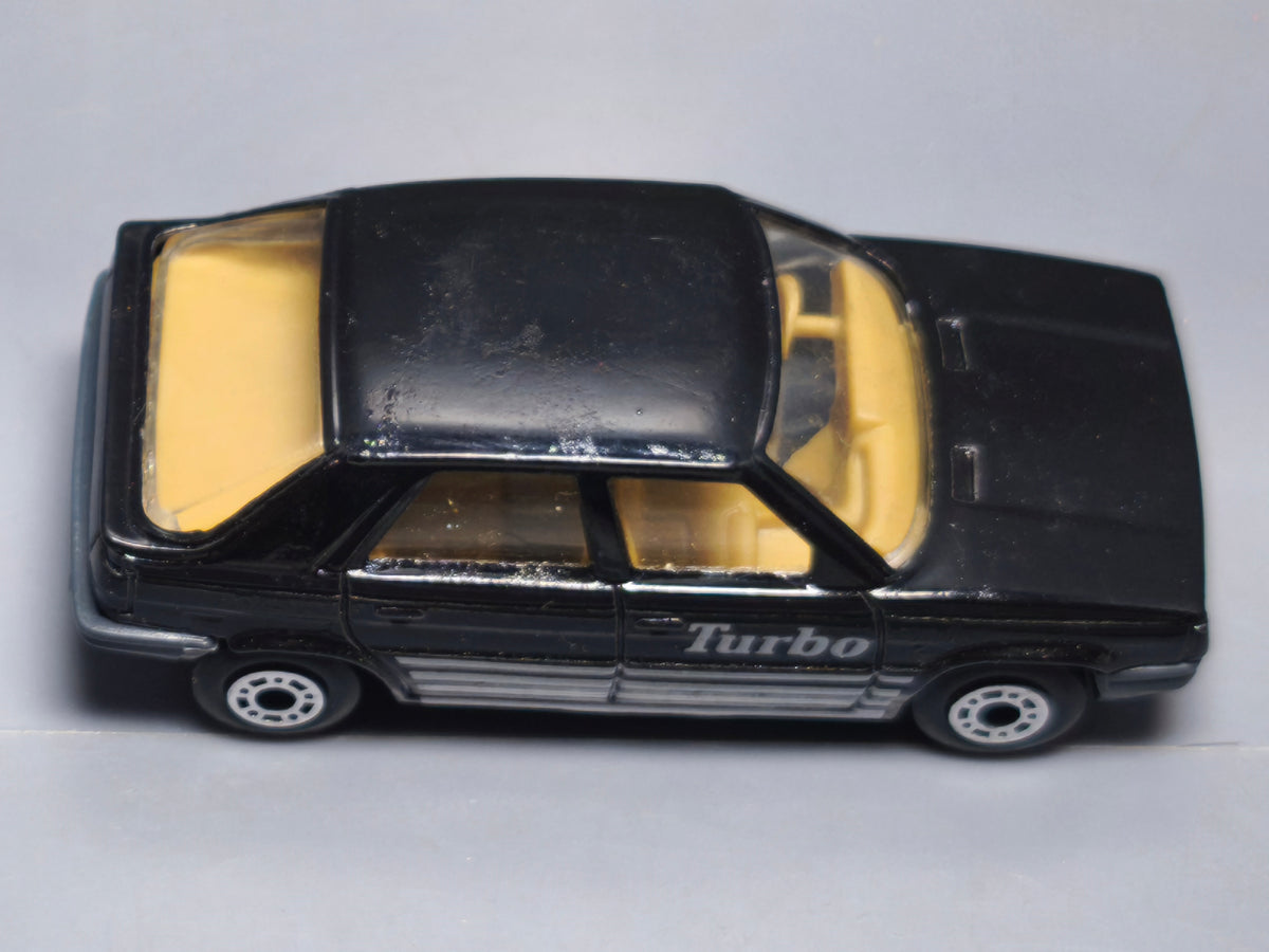 Matchbox 1987 mainline  Renault 11    (A31)