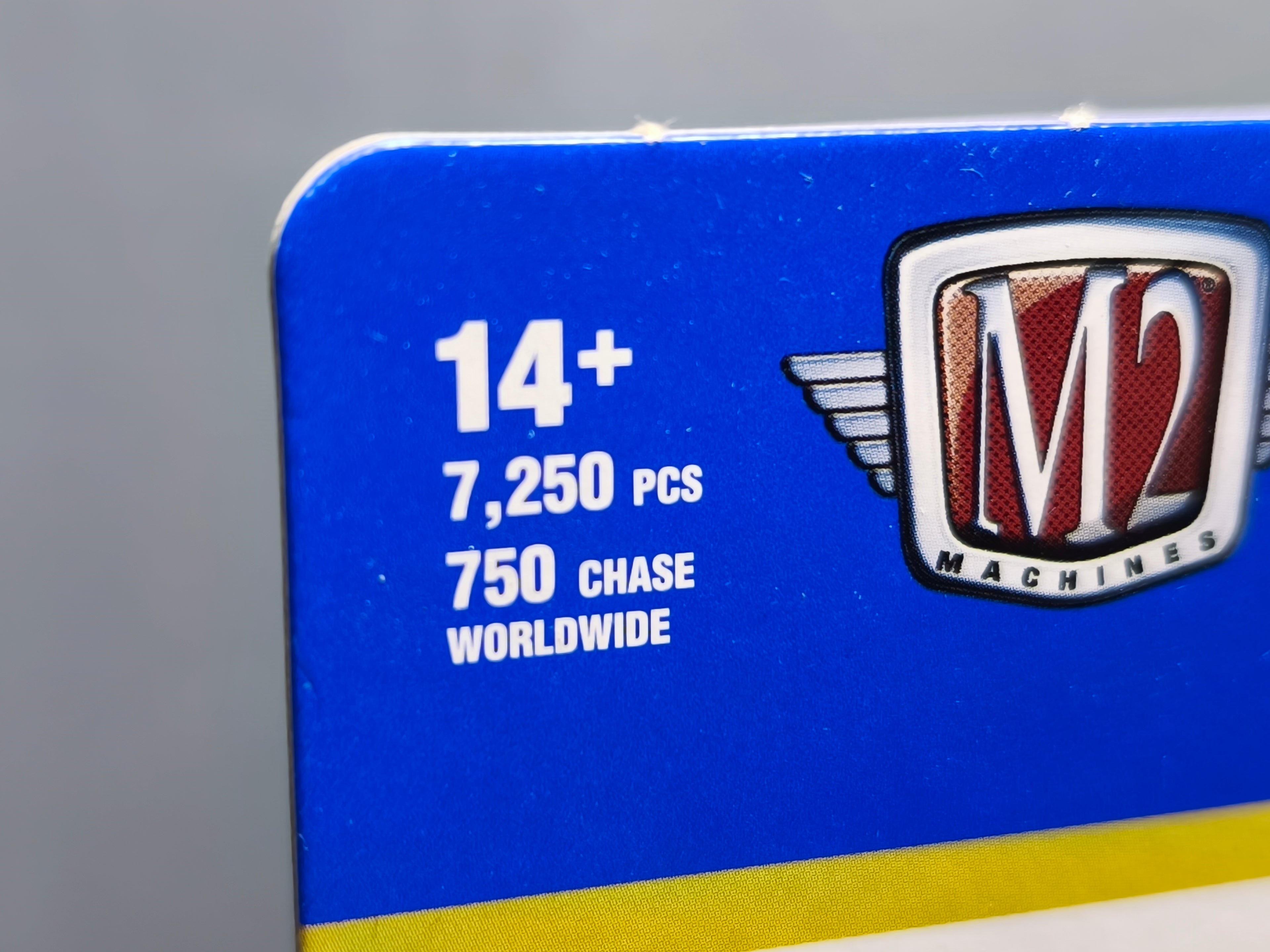 M2 Machines VP Racing 1971 Dodge Charger R/T hemi Chase 750 pcs (NG58)