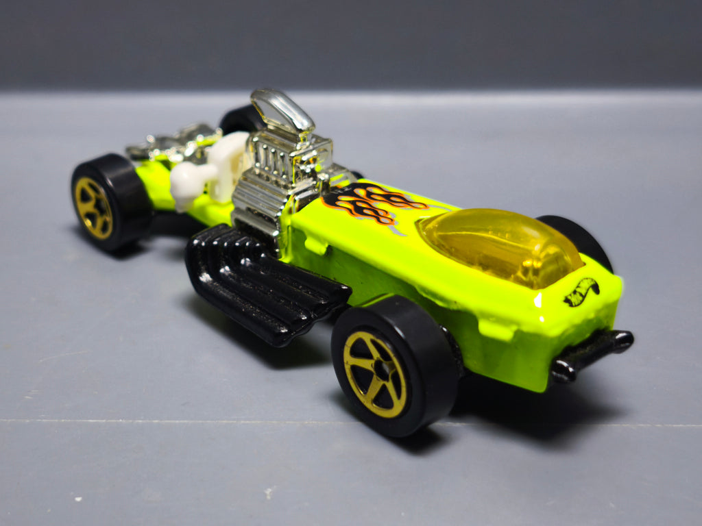 Hot Wheels Treasure Hunt Rigor Motor 1999-932 (A23)