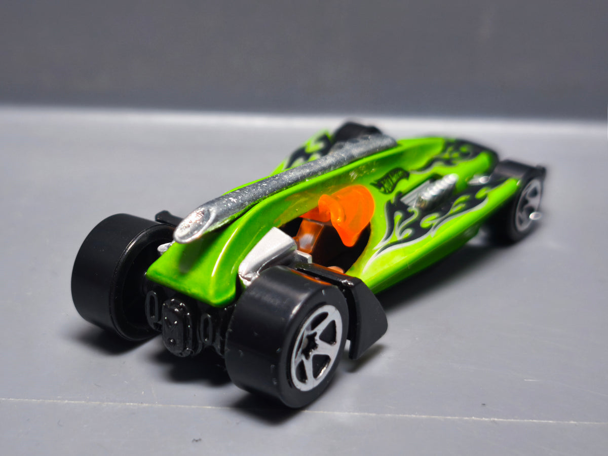 Hot Wheels Vulture roadster 2006 multipack    (A25)