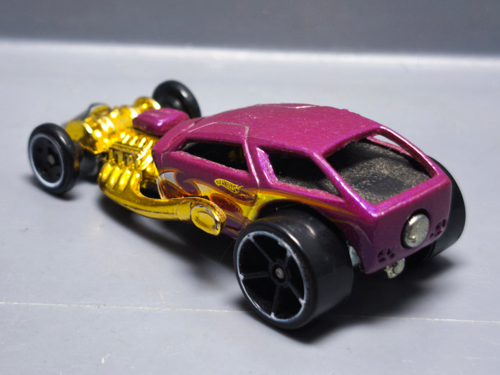 Hot Wheels 2010 mystery Surf crate  (A22)