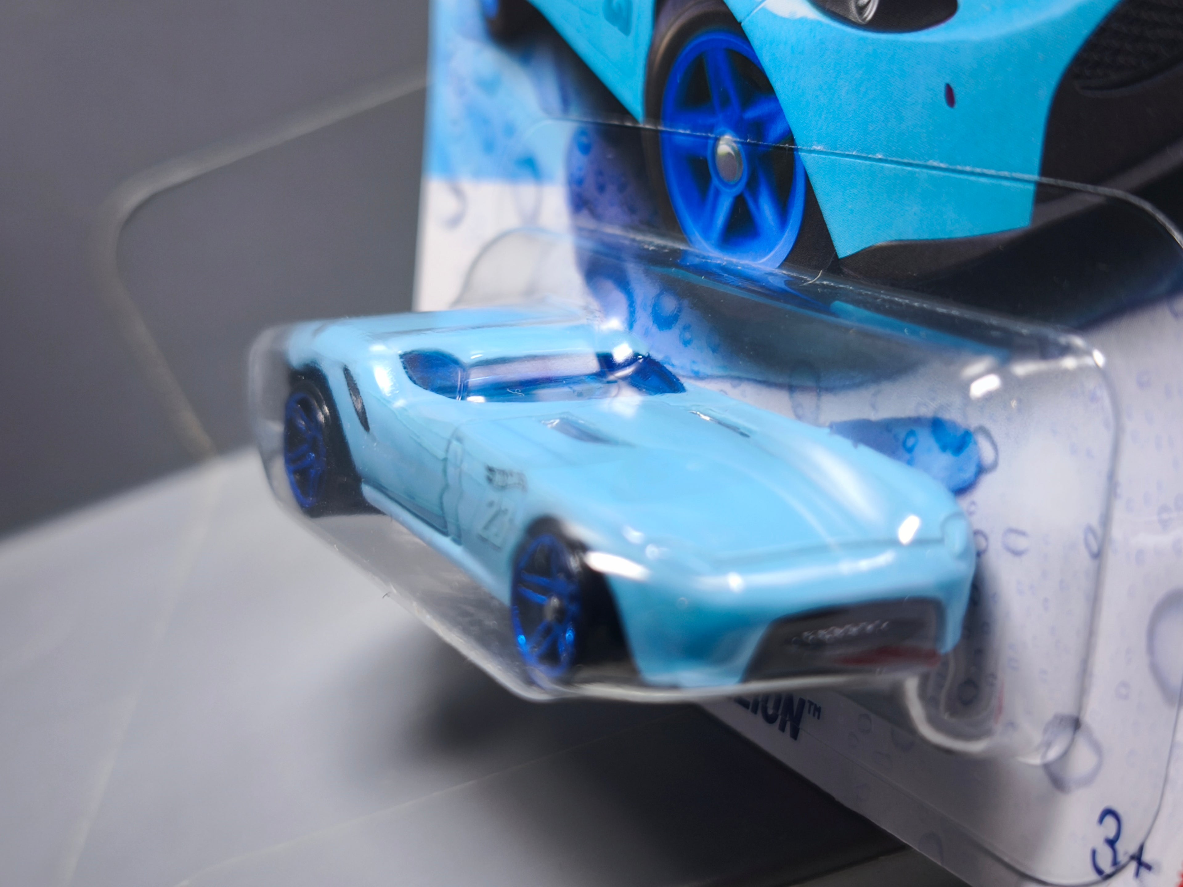 Hot Wheels color shifters Fast Felion (NG08)