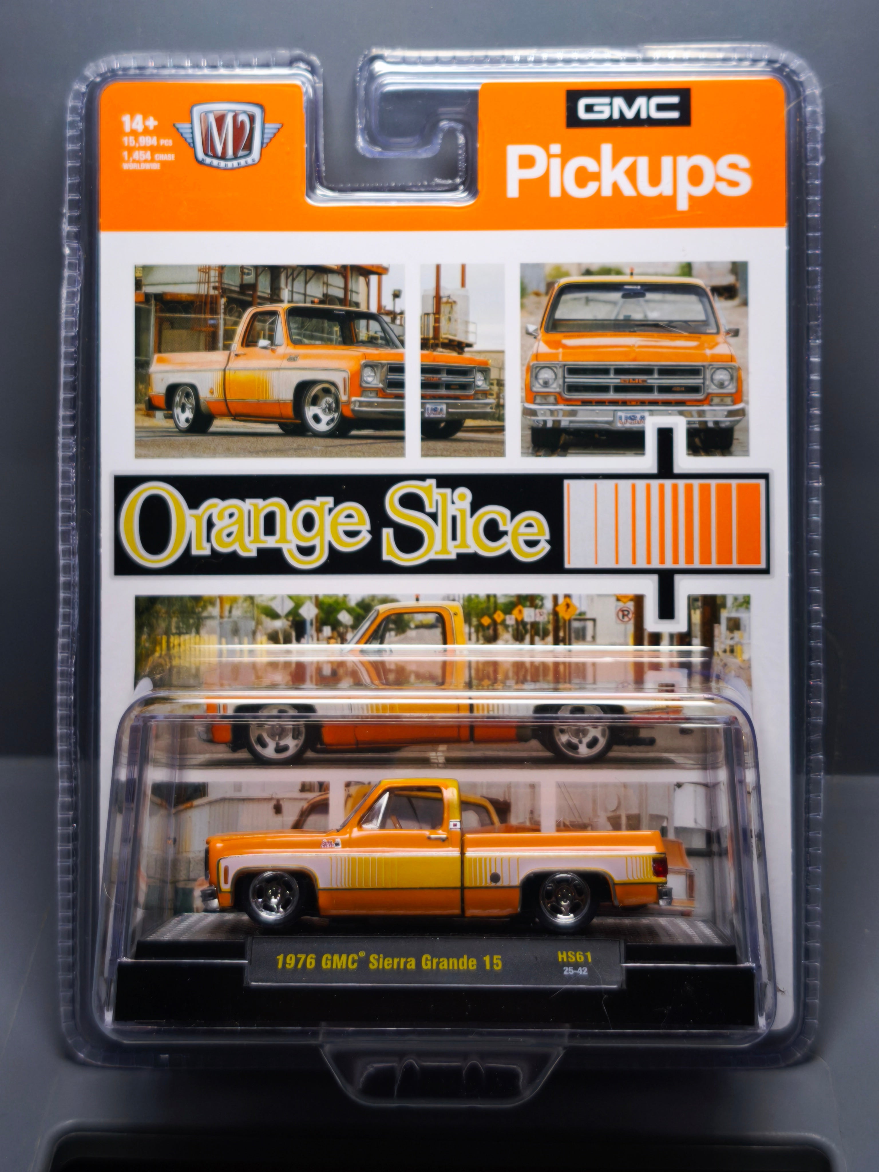 M2 Machines 1976 GMC Sierra Grande 15 Orange Slice(NG10)