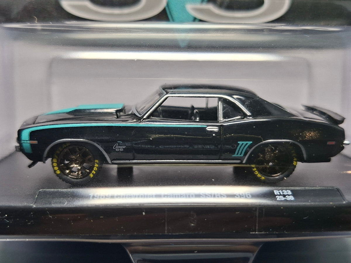 M2 Machines 2025 auto drivers R133 1969 Chevrolet Camaro ss/rs 396 (NG10)