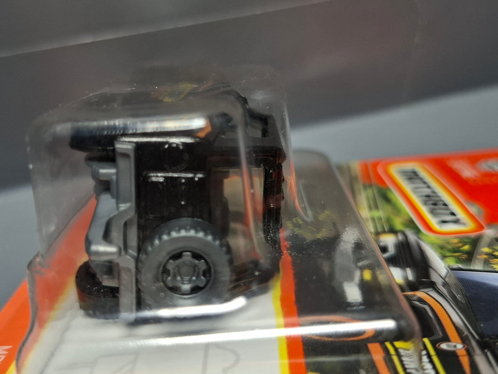 Matchbox MBX Field car   n° 28 (NP28)
