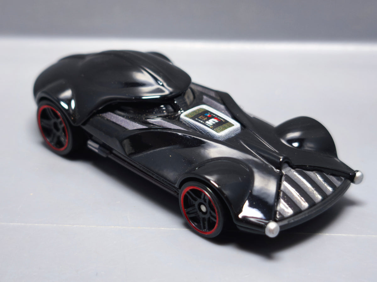 Hot Wheels 2015 star wars  Darth vader    (A15)