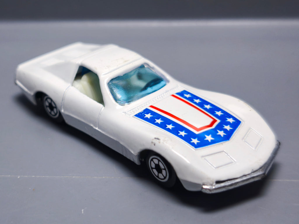 Yatming Road tough Chevrolet racer (A01)