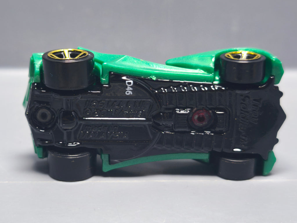 Hot Wheels Troyes soldier 2012-001  (A15)