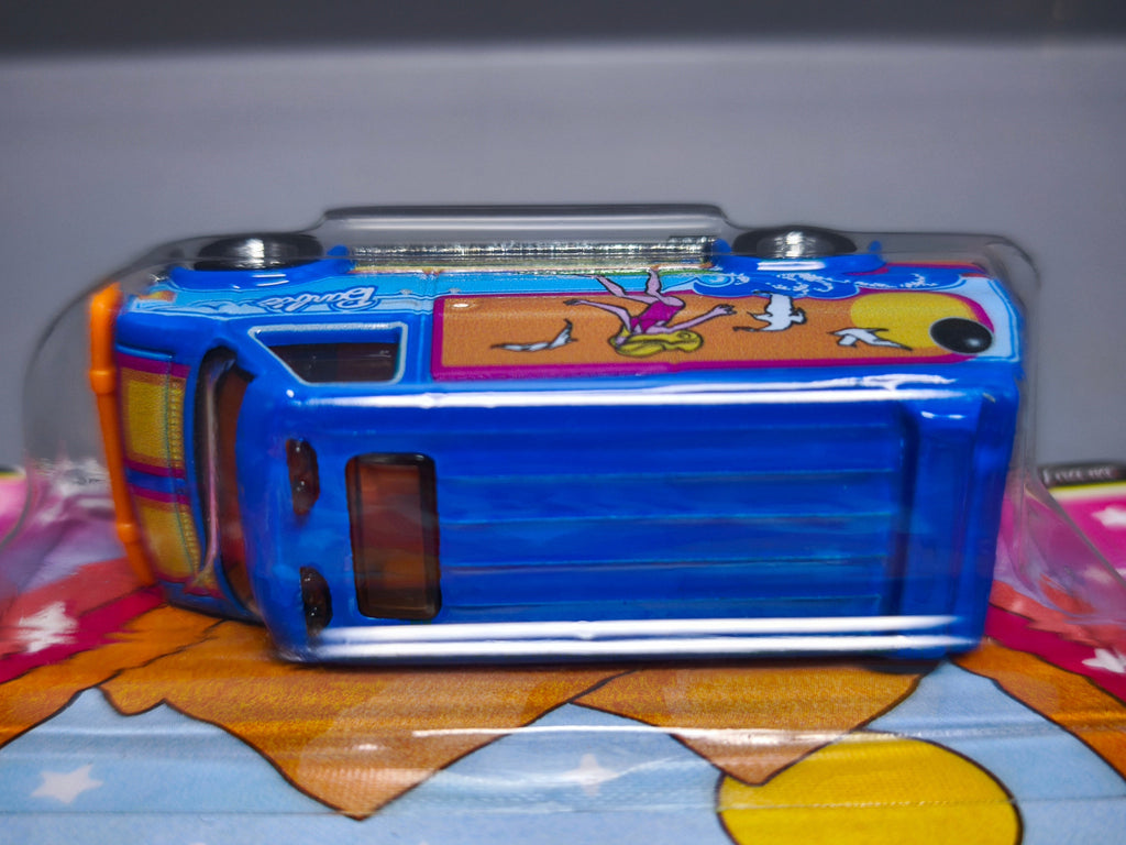 Hot Wheels 2026 Pop Culture Barbie Custom GMC panel van (NG06)