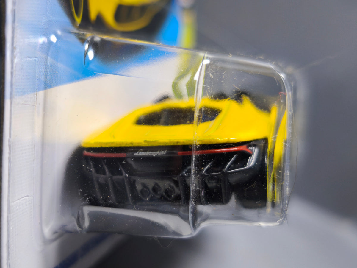 Hot Wheels '16 Lamborghini Centenario Roadster 2026-002 (NP36)