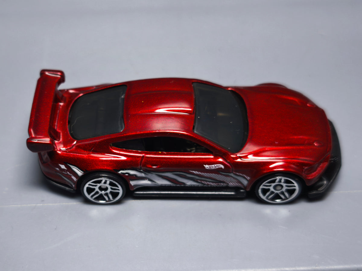 Hot Wheels 2024 multipack  Custom 18 Ford mustang GT    (A27)