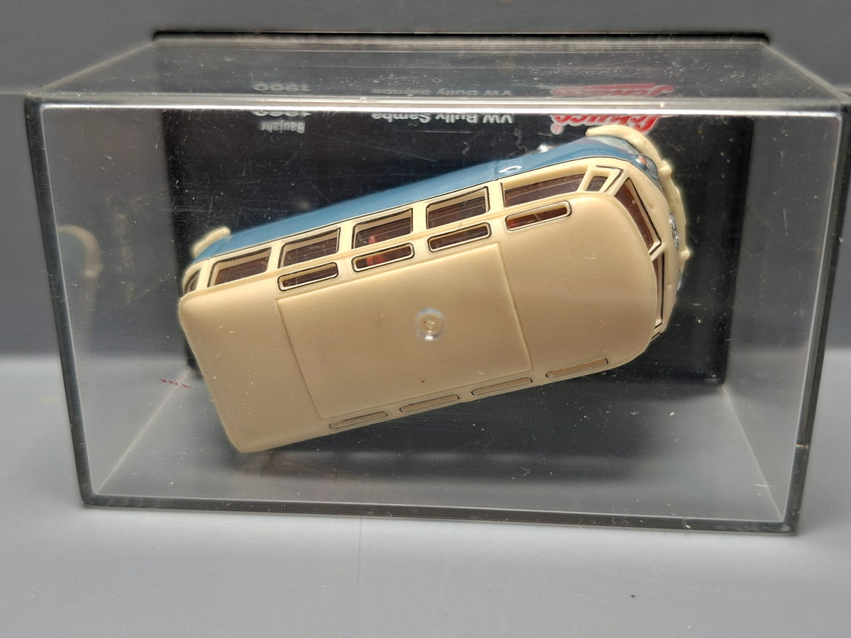 Schuco 1/72 Volkswagen bully samba  (NP31)