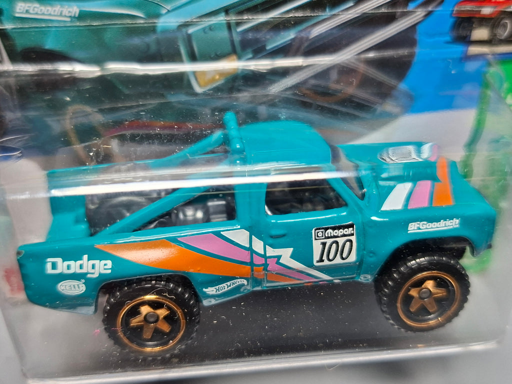 Hot Wheels 87 dodge D100 2024-038 (NP26)