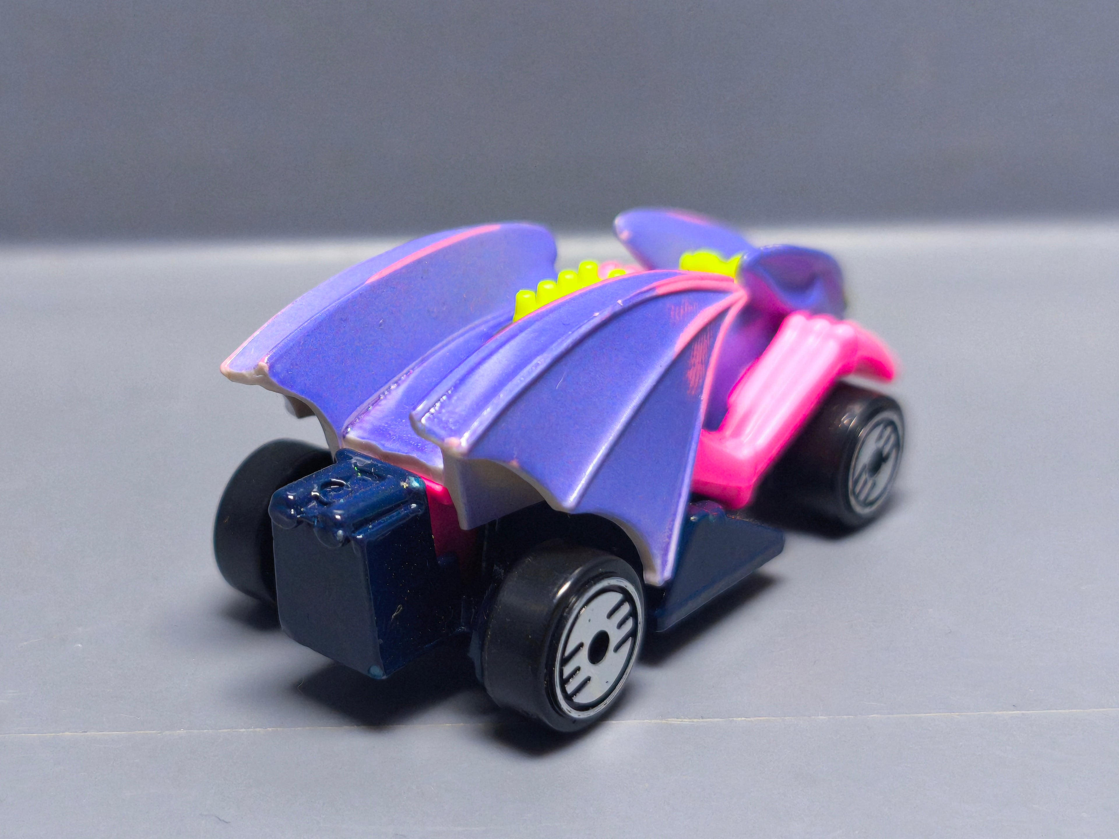 Hot Wheels Vampyra 1994 color fx (A06)